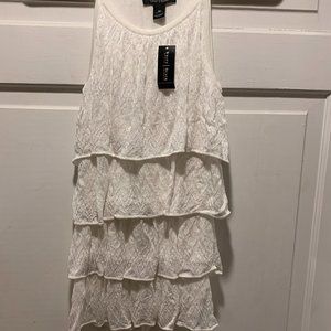 White House Black Market~ NWT!!~ 4-Tiered Knit Top
